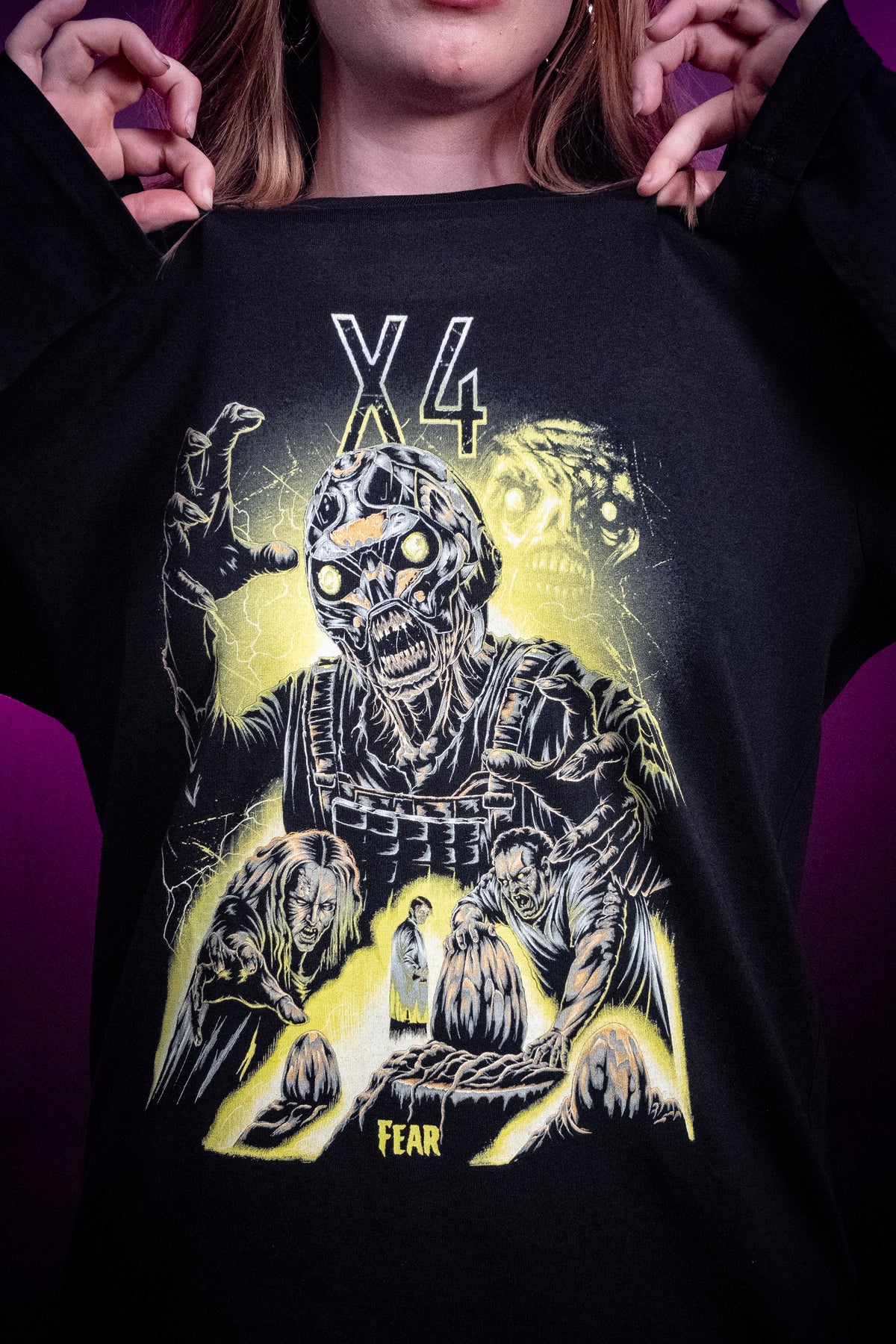 X4 - Unisex T-shirt